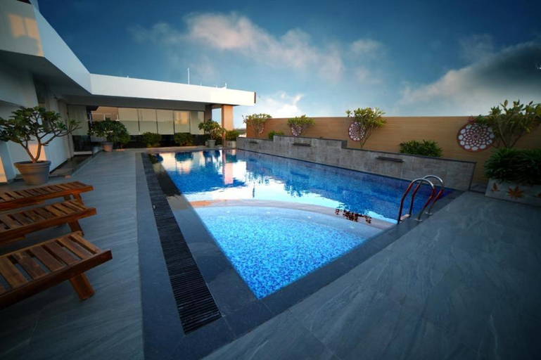 Sport & Beauty 4, Hotel Blossoms, Tiruchirappalli