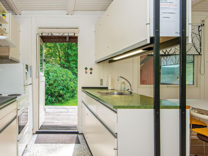 Others 4, Tranquil Lakeside Retreat in Ry-By Traum, Skanderborg
