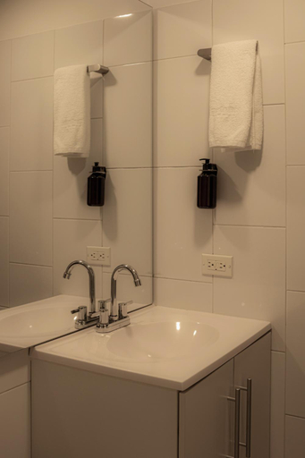 Bathroom 3, Hemma Bogota Chapinero Premium Suites Hotel, Santafé de Bogotá