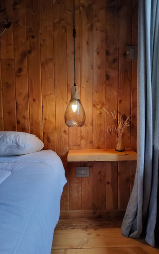 Room 2, Salvatierra Lodge, Aisén