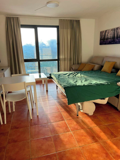 Interior 4, Apartamento en edificio Monteoiz, Granada