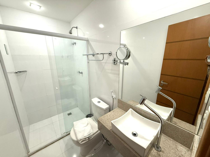 Bathroom, Mont Blanc Suites - Nova Iguacu - Rio de Janeiro, Nova Iguaçu