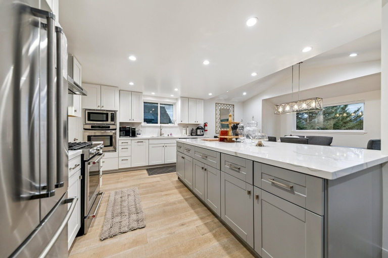 Private kitchen 4, 1928 Marconi Way 3 Bedroom Home, El Dorado