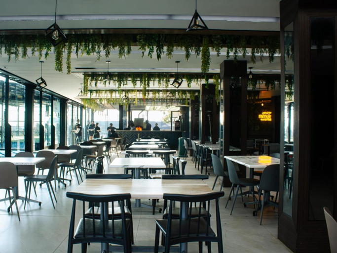 Food & Drinks 4, The Lakewood Hotel, City of Johannesburg