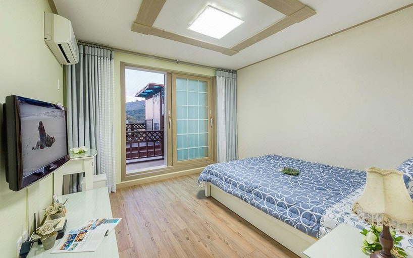 Bedroom 2, Geoje Araon Pension, Geoje