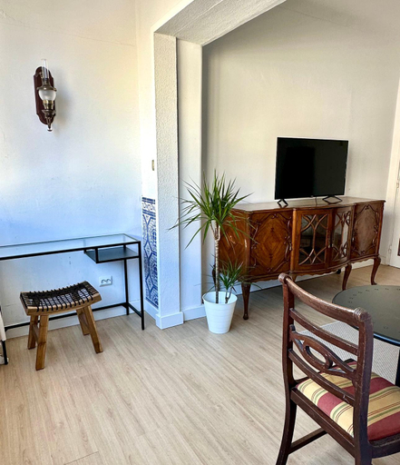 Others 2, CAMPO GRANDE l Elegant Urban Stay, Quick Airport Access, Lisbon