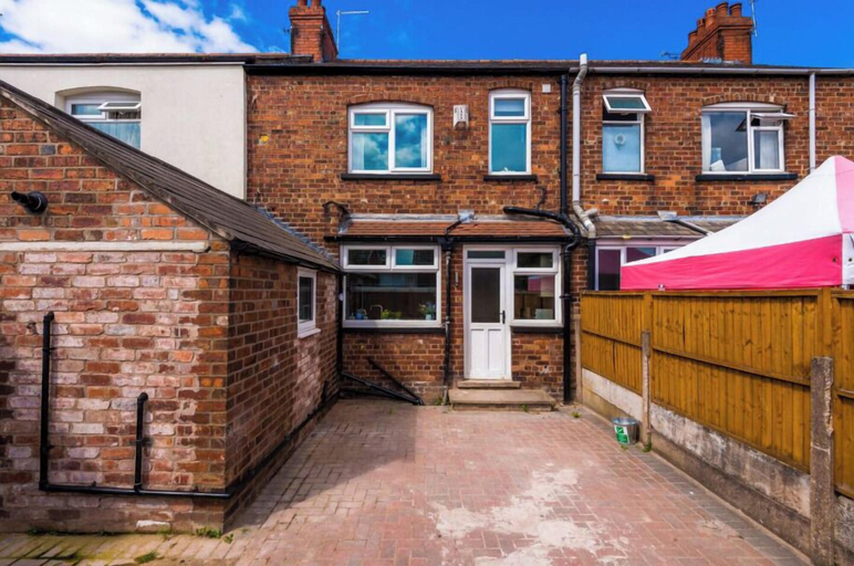 Exterior 4, 127 Minshull New Road, Cheshire East
