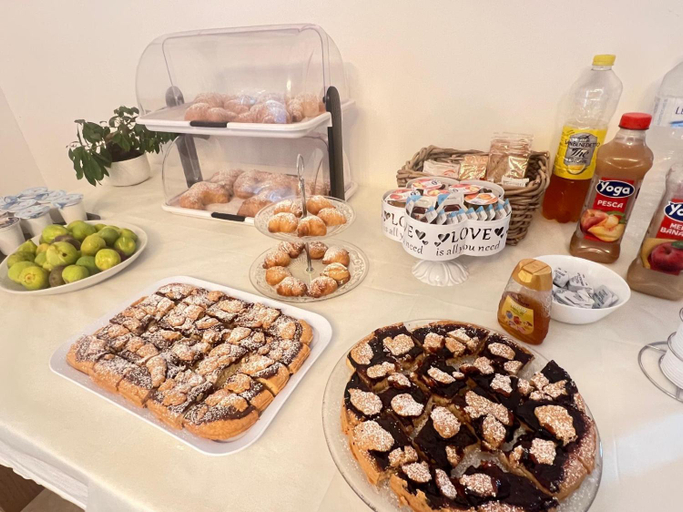 Food & Drinks 5, B&b Il Poggio Eccelso, Salerno