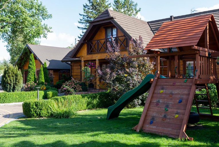 Garden 4, Comfortable 2-storey Holiday Home, Ustronie Morskie, Kołobrzeg