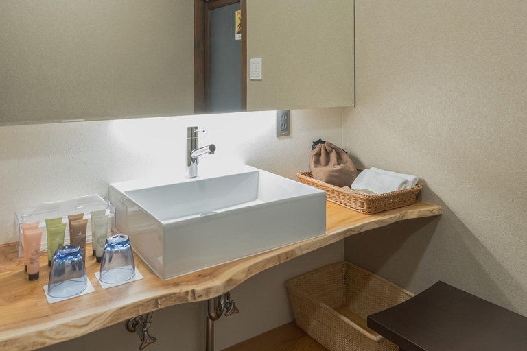 Bathroom 3, Ikedaya Kajikaen okutsu, Kagamino