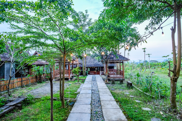 Others 4, Pondok Daun D Martin Mitra RedDoorz near UMY, Bantul