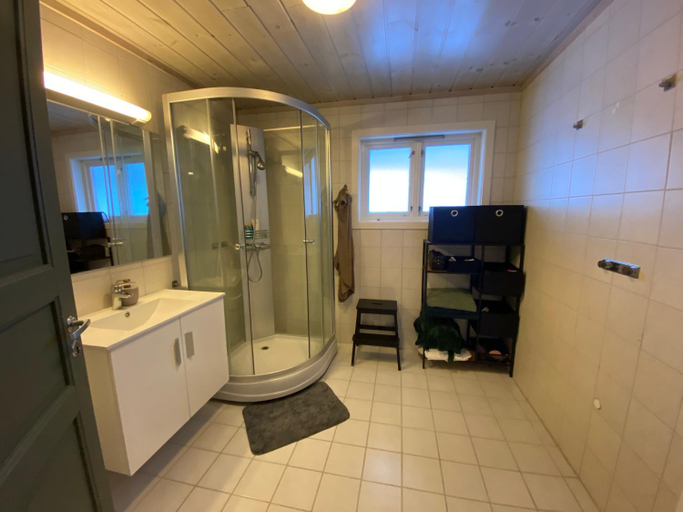 Bathroom 3, Super sentral, flott og solrik leilighet i sentrum, Hemsedal