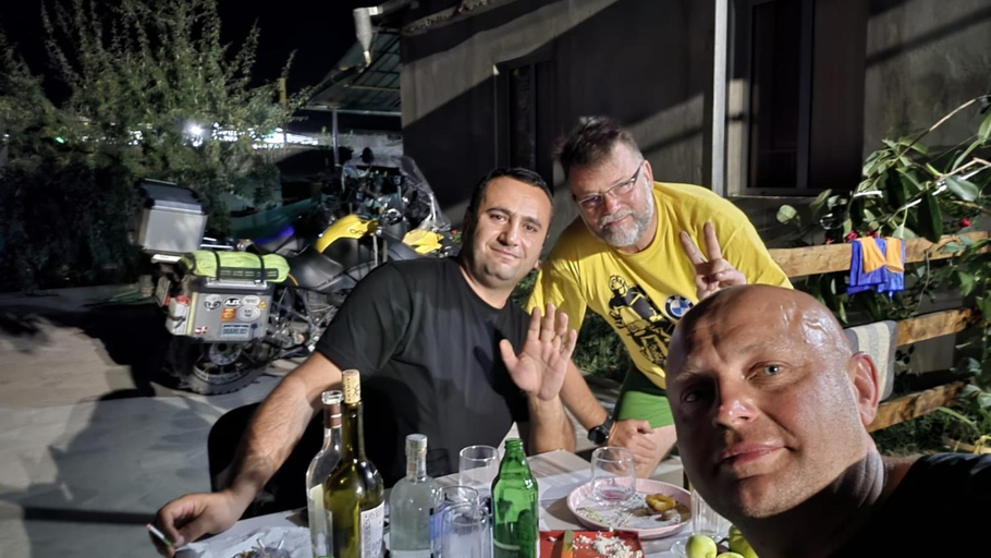 Food & Drinks 3, Veni Vedi