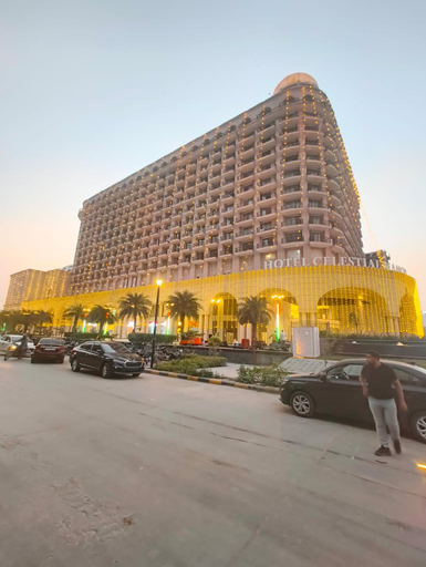 Exterior & Views, Arth Studios Omaxe Hazratganj Gomti Nagar Ext, Lucknow
