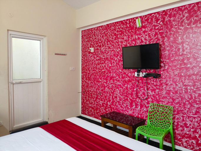 Others 3, Queenhill Residency, The Nilgiris