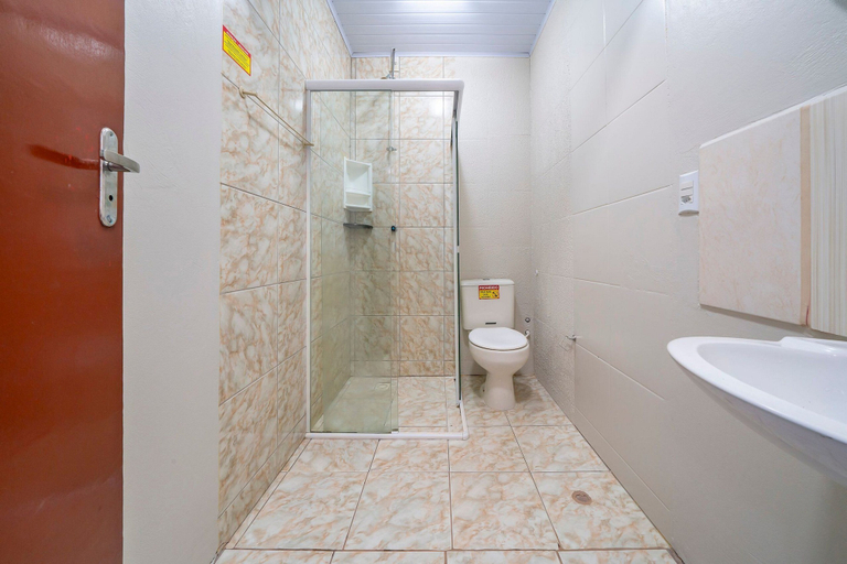 Bathroom 4, AP 18 Ala Tainha Residencial Solavir, Bombinhas