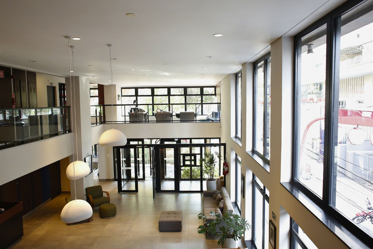 Reception 4, Urban L, São Paulo