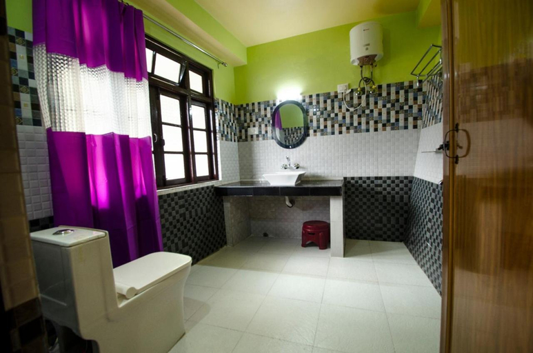 Bathroom 3, VERONICA ALPINA HOME STAY, DARJEELING INDIA, Darjiling