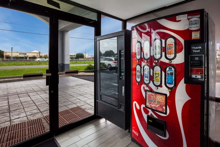 Food & Drinks 4, Econo Lodge Mobile, AL, Mobile