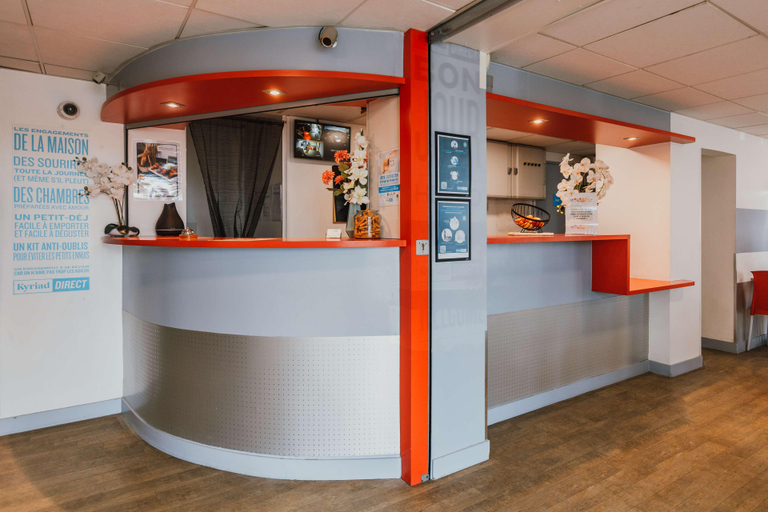 Lobby 4, Kyriad Direct Bordeaux Est Lormont, Gironde