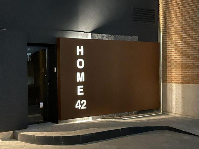 Exterior & Views 2, Home42, Madrid