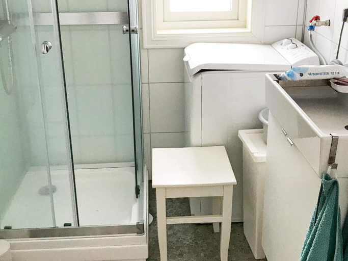 Bathroom, person holiday home in Ballangen, Ballangen