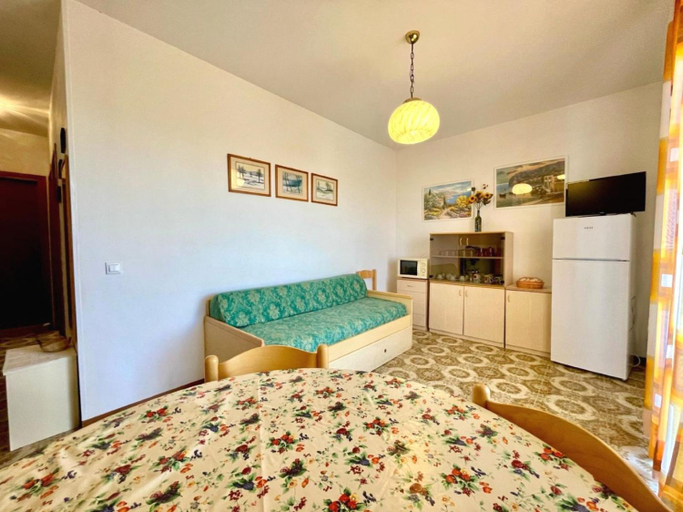 Facilities, Cozy Apartment With Terrace, Venezia