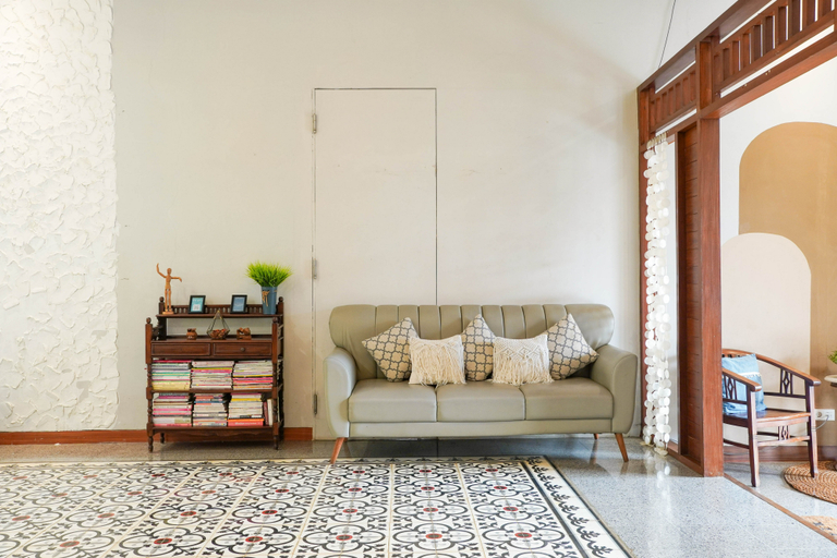 Others 1, Rumah Canda, Bandung