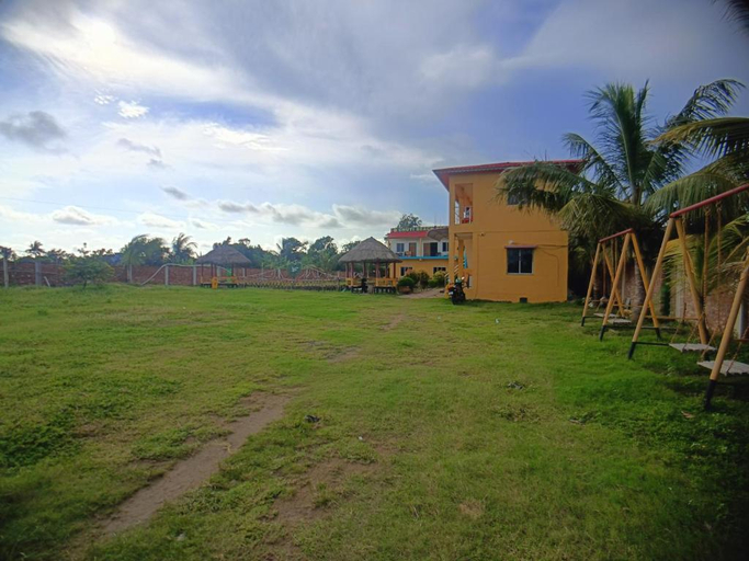Garden, CHUTI BEACH REOSORT, Purba Medinipur
