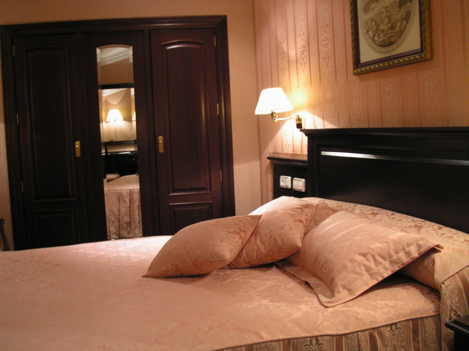 Bedroom 3, Santiago, Jaén