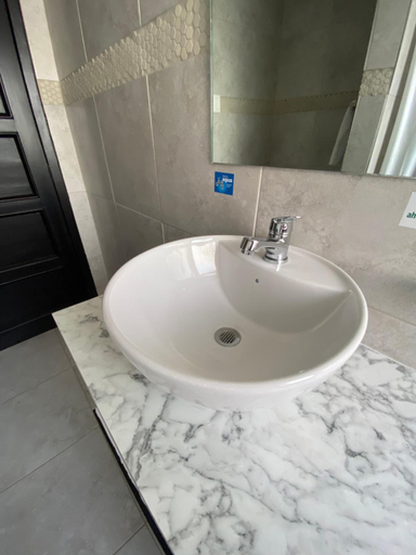 Bathroom 4, Embassy Quito Hotel, Quito