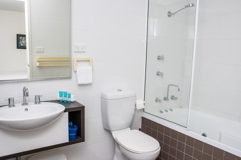 Bathroom 4, Serenity Diamond Beach (formerly Ramada Resort Diamond Beach), Greater Taree