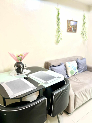 Others 2, Rhon's Staycation, Pasay City