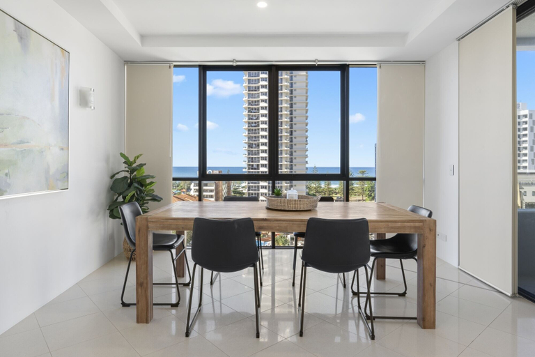 Private kitchen 4, Aria 804, Gold Coast
