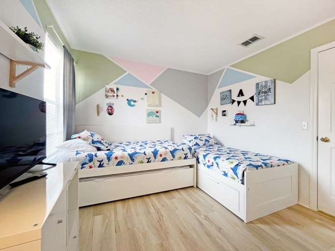 Room 4, Endless Summer 6 Bedroom Home, Osceola