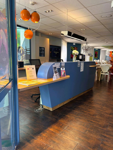 Public Area 2, Hotel Gabriel, Manche