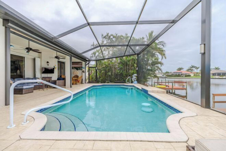 Indoor pool, Moondance Villa, Lee