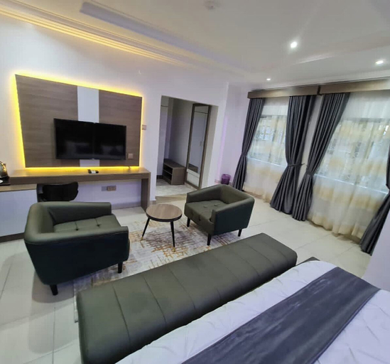 Others 2, Linea Recta Apartment, AbujaMun