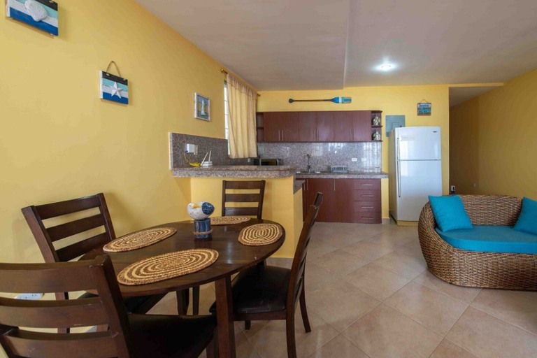 Living area 4, SUIT BRISAMAR SANTA MARIANITA BeachManta, Manta