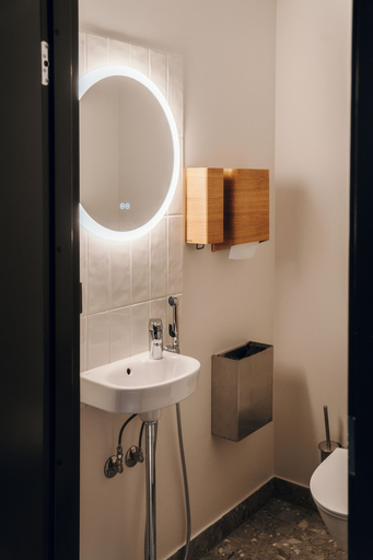 Bathroom 4, Uumen Hotels Tampere Finlayson, Pirkanmaa