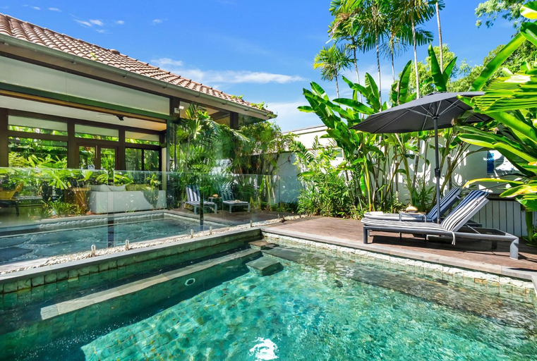 Sport & Beauty 2, Luxury Balinese Style Villa: Pura Indah, Cairns