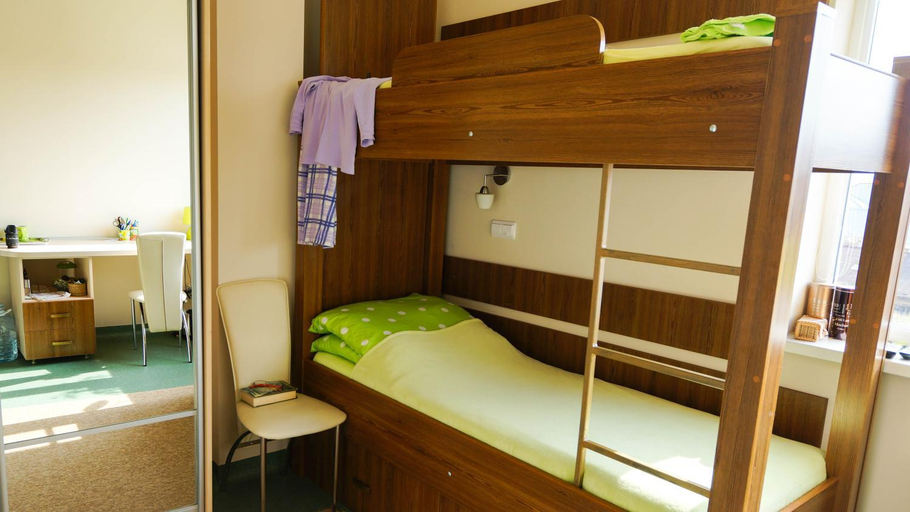 Bedroom 3, City Hostel Panorama, Uzhhorods'ka