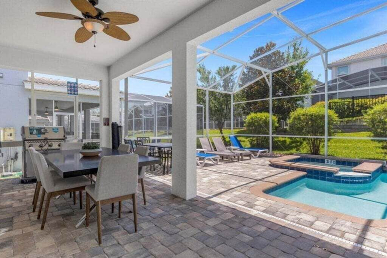 Dining 4, Star Wars & More Large Private Pool Lanai Home! 6 Bedroom Villa, Osceola