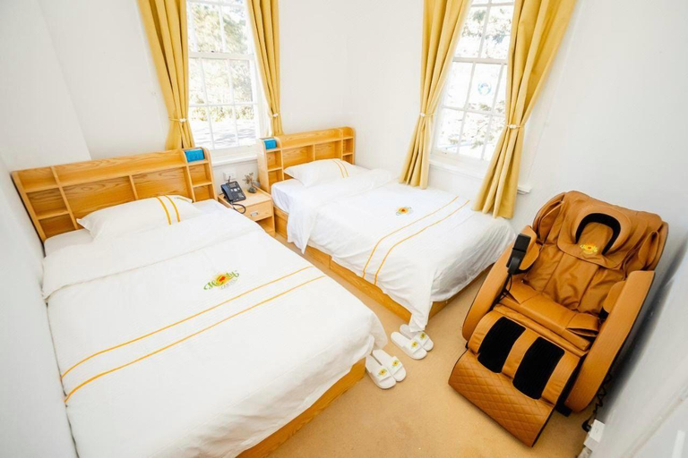 Bedroom 2, Hearty Center Motel, Blue Mountains
