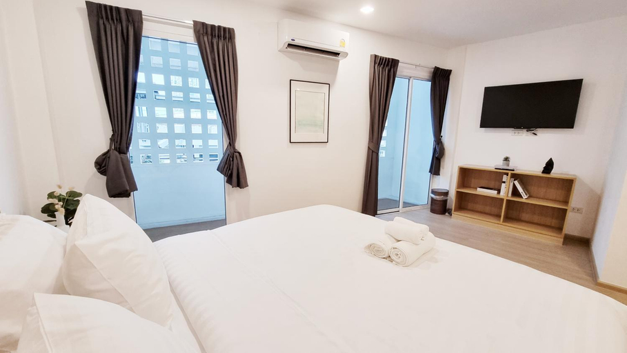 Bedroom 3, TAKKA Hotel, Bang Na