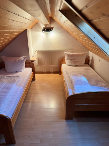 Others 4, Schwarzwald Hotel Wiedenerhof, Lörrach