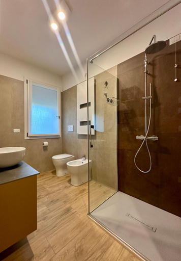 Bathroom 3, LA ROSA DEL SILE, Venezia