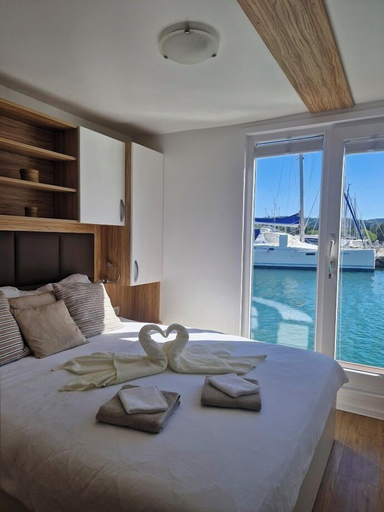 Room 2, Luxury Sea House Star Line-Portorož, Piran