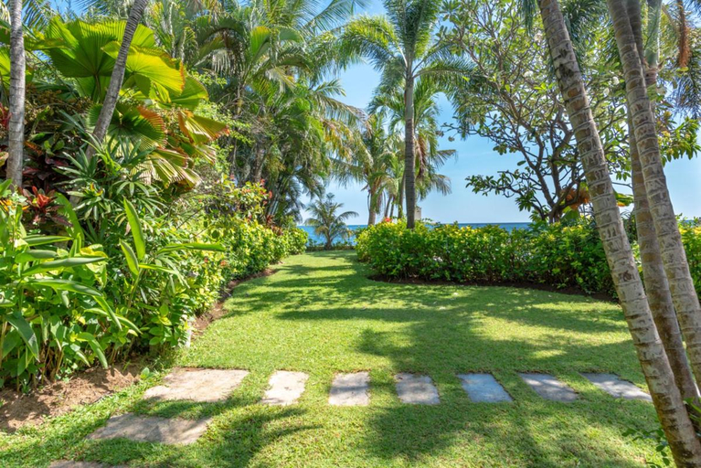 Others 4, Villa Sali: luxury beach villa with staff!, Buleleng