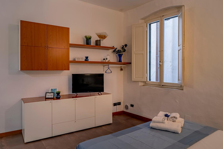 Others 5, Dante's Rooms, Florence